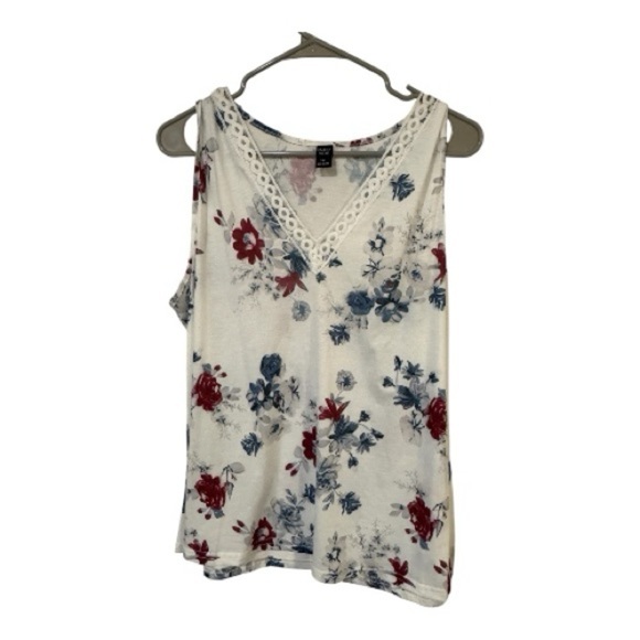 Emery Rose Chic V-Neck Floral Tank Top. Size 2X. - Picture 2 of 3
